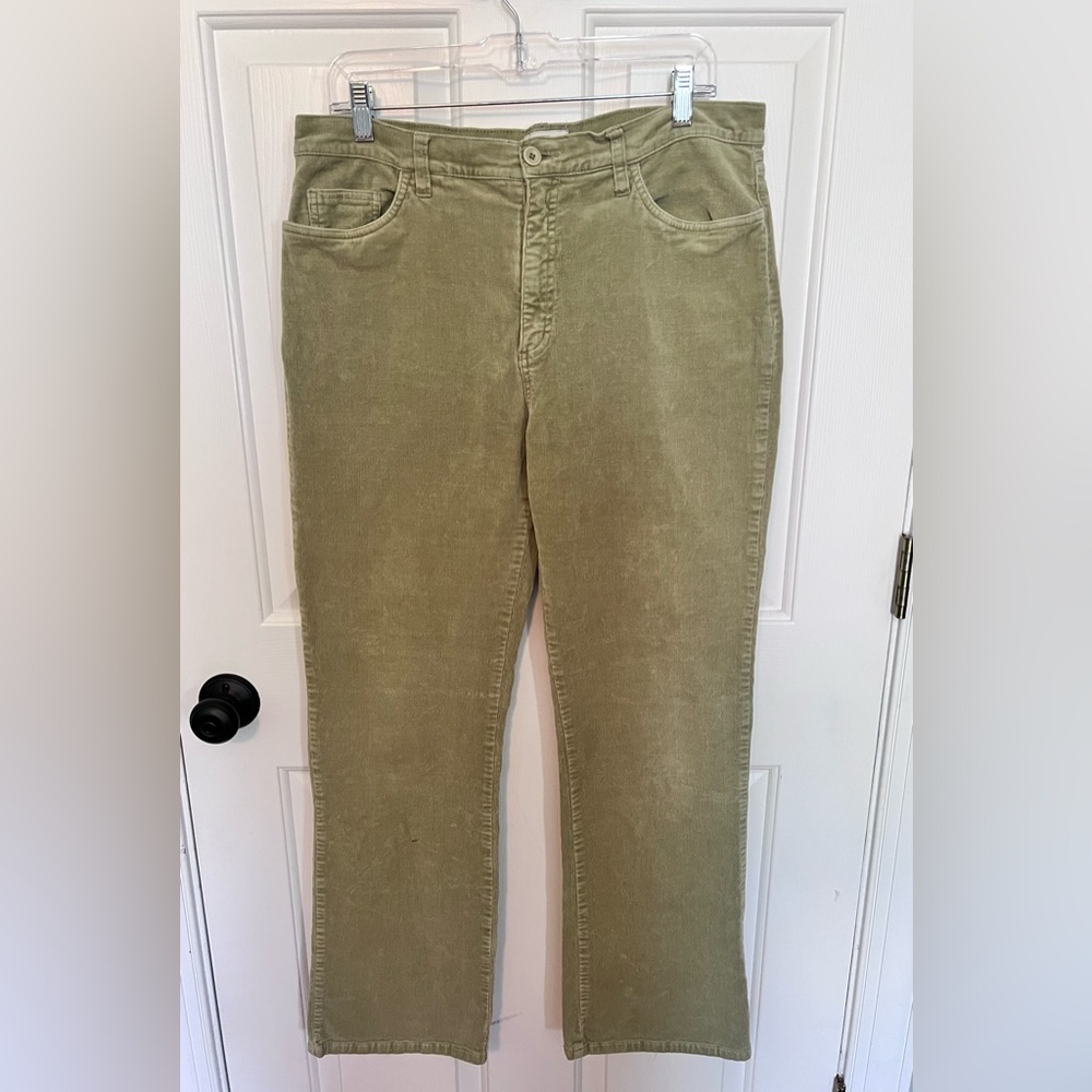 French Dressing - FDJ Women's Boot Cut Corduroy Pants - Olive